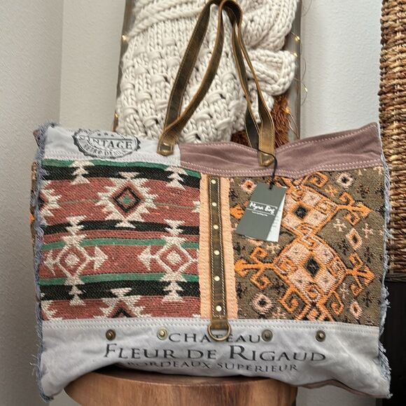 Myra Rigaud Rail Express Weekender - Picture 1 of 9